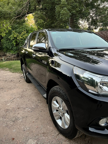 Toyota Hilux Pick-Up 2.8 Cd Srv 177cv 4x2