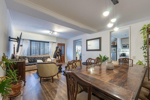 Ph De 3 Ambientes Con Terraza Refaccionado En Venta En Almagro