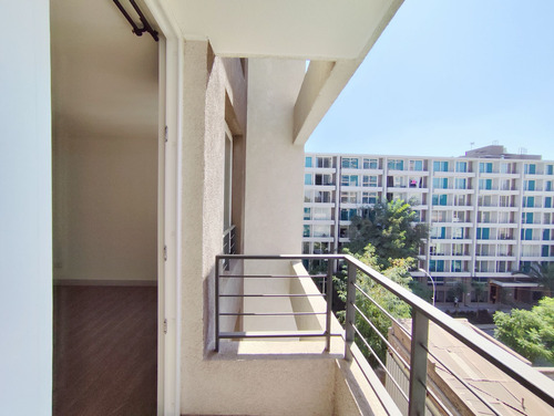 Edificio Av. Almte. Blanco Encalada Vista Poniente Piso 7