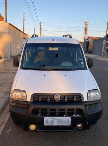 Dublo Fiat Adventure Ano 2004 Com Kit Gas
