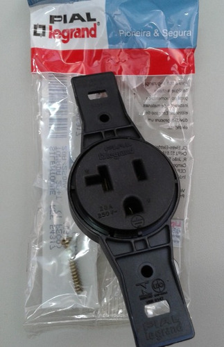Tomada Antiga Silentoque 20 A 2p+t 54317 Pial Cor Preto