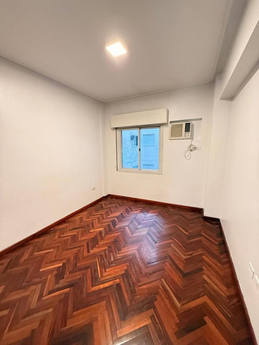 Departamento De Categoría De 3 Dormitorios + Dependencia Y Cochera En Las Heras Al 300, Barrio Sur