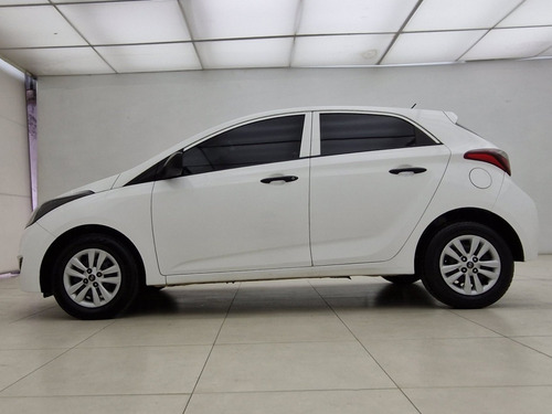 Hyundai HB20 1.0 UNIQUE 12V FLEX 4P MANUAL