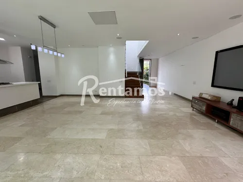Casa En Arriendo En La Calleja. Cod A775894