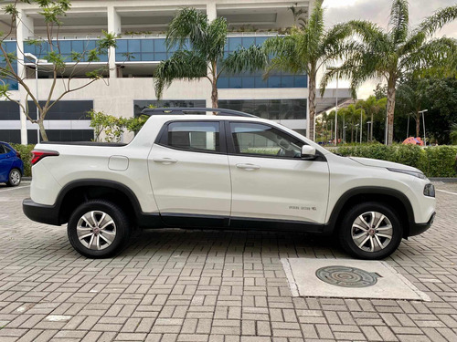 Imagem 8 de 10 de Fiat Toro 2017 1.8 16v Opening Edition Flex 4x2 Aut. 4p
