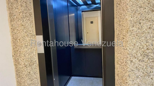 Espectacular Apartamento Alquiler En El Rosal 25-21726-jca