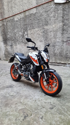 Imagen 3 de 10 de Ktm Duke 200 Modelo 2019 11.700 Kms