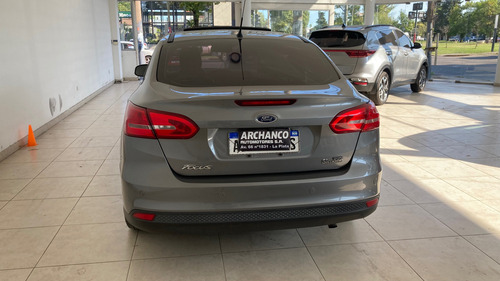 Ford Focus III 2.0 Sedan Se Plus At6