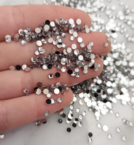 Brillos Diamantes Strass 3mm Uñas Decoracion 1400 Unid Aprox