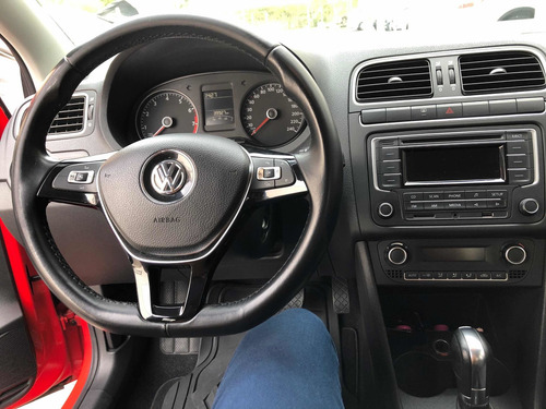 Volkswagen Vento 1.6 Highline At 2015
