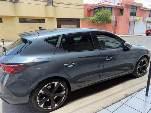 Cupra Leon 245Hp
