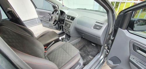 Volkswagen Suran 1.6 Imotion Highline 2013 Única Mano Nueva!