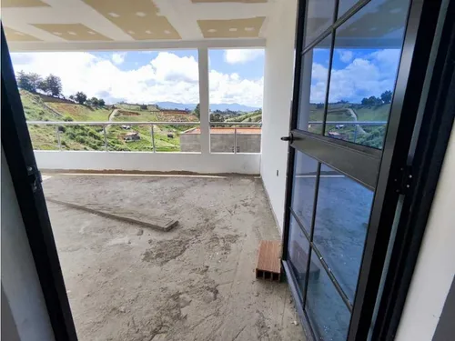 Finca En Obra Gris Con Escrituras En Proindiviso En Marinilla