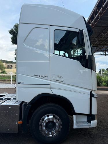 Volvo Fh 540 6x4 2017 Globetrotter Redutor Overdrive