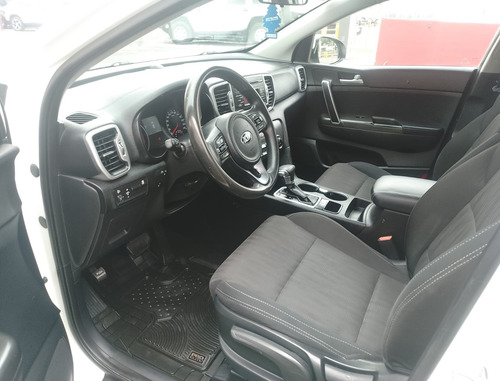 Kia Sportage 2.0 Lx At