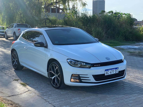 Imagen 2 de 6 de Volkswagen Scirocco 2018 2.0 Tsi Gts 211cv Dsg