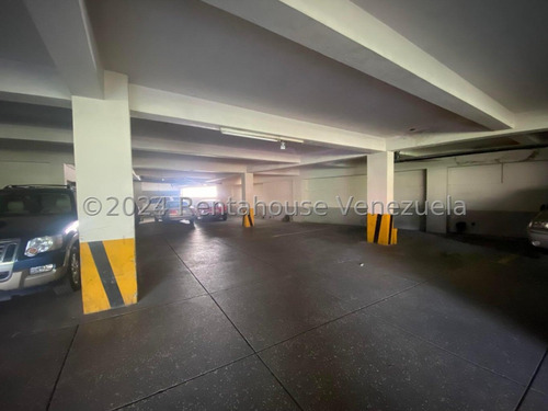 Apartamento En Alquiler, Colinas De Bello Monte - Marigreys Blanco - #24-29033