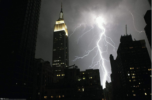 New York City - Póster De Pared Lightning Storm, 14.72...