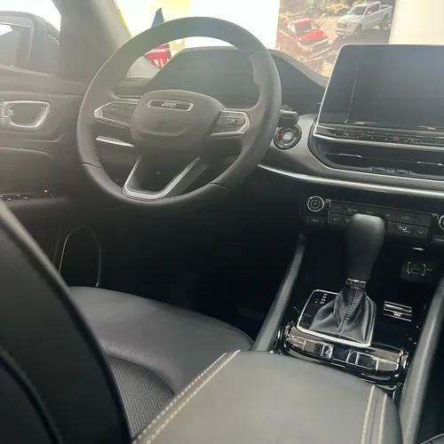 Jeep Compass 1.3T Longitude