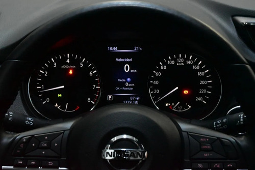 Imagen 12 de 15 de Nissan X-trail 2.5 Exclusive Cvt Xtronic