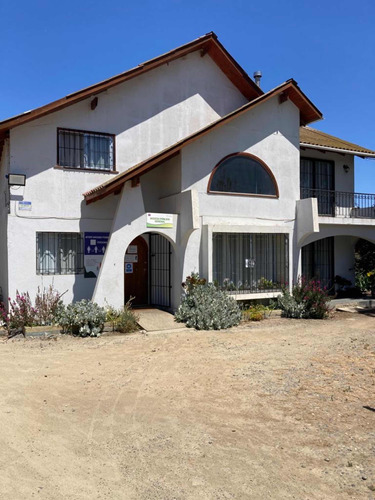 Casa Con Gran Terreno, Opción Uso Comercial