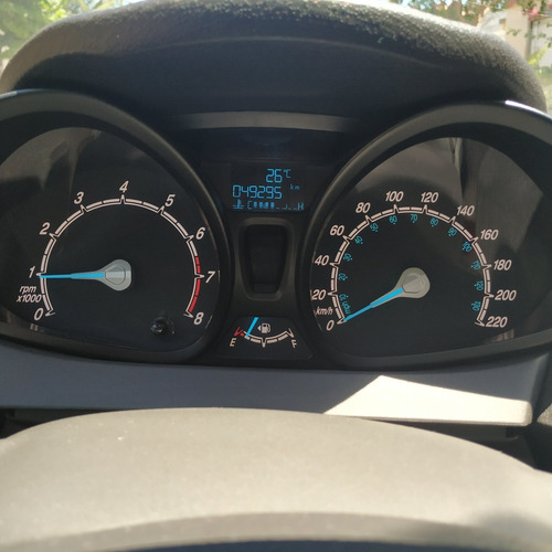 Ford Fiesta Se Plus 1.6 Gnc