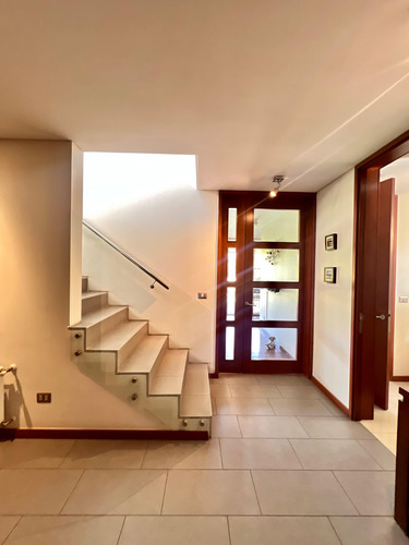 Casa En Venta 4 Dorm Más Serv Piedra Roja Chicureo