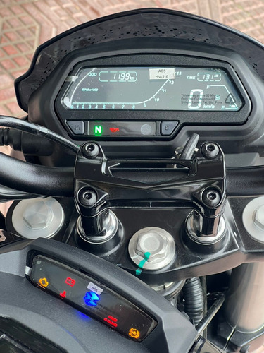 Imagen 5 de 15 de Bajaj Dominar