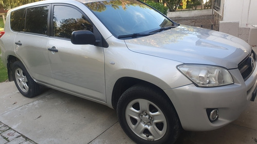 Toyota Rav4 2.4 4x2 At 2010
