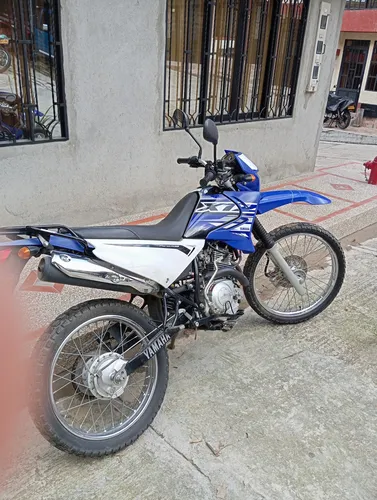 Xtz 125 Azul Blanco Modelo 2022 Soat Y Tecno Al Día