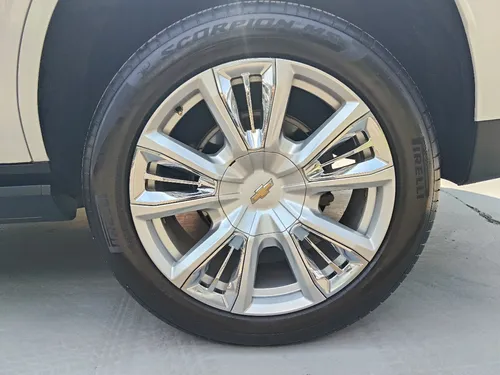 Chevrolet Tahoe 5p High Country V8/6.2 Aut