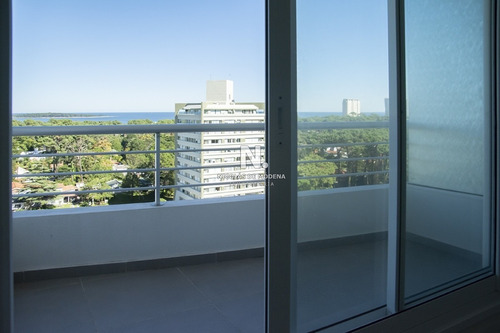 Departamento A Estrenar Con Agradable Vista.- Ref: 4484