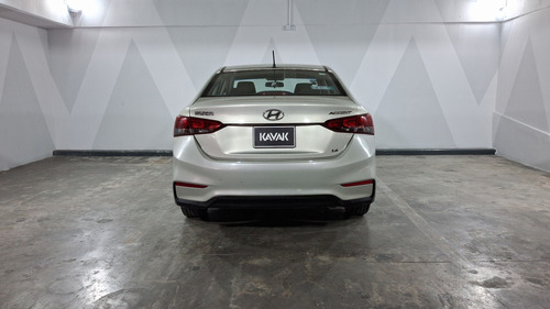 Hyundai Accent 1.6 GL AUTO