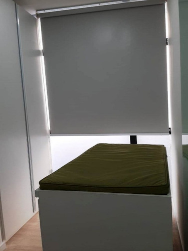 Imagem 14 de 20 de Sala Comercial Para Alugar No Centro Medico Salvador Com 40m2 No Rio Vermelho - Iur465 - 69486043