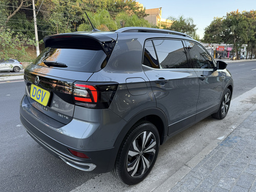 Volkswagen T-Cross 1.4 250 TSI TOTAL FLEX HIGHLINE AUTOMÁTICO