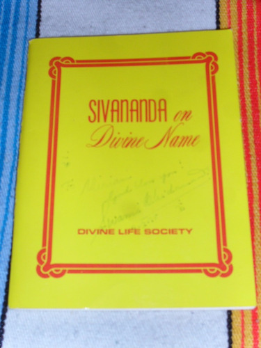 Sivananda On Divine Name - Libro En Ingles Autografiado