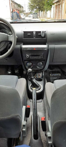 Volkswagen Suran 1.6 I Highline 60d 2007