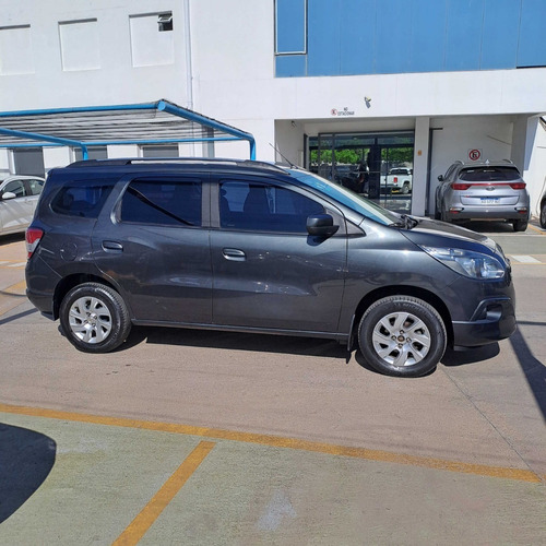 Imagen 6 de 19 de Chevrolet Spin 1.8 N 7p Ltz A/t 2016
