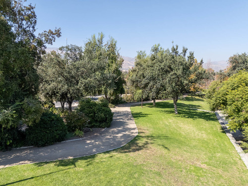 Condominio Familiar, Colegios Cerca Y Gran Plusvalía