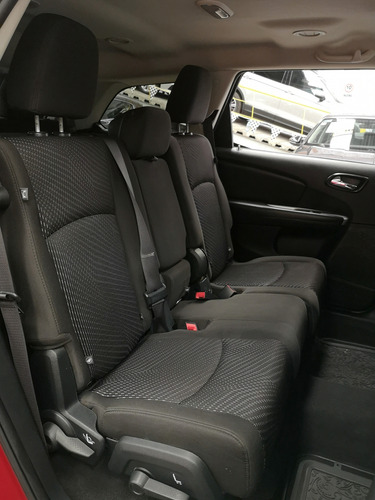 Dodge Journey 2.4 Se 7 Pasajeros At