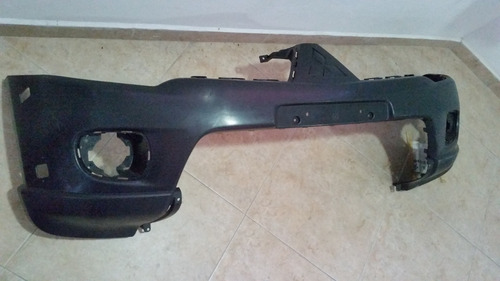 Parachoque Delantero Superior Mitsubishi Montero Sport 2012