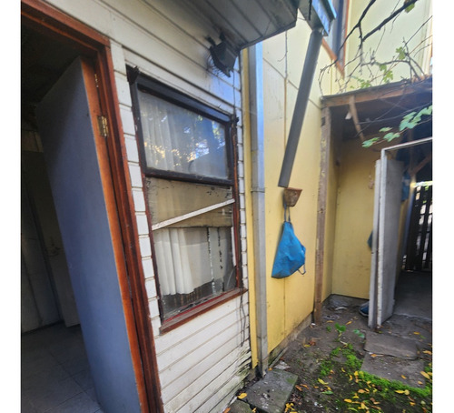 Casa En Pasaje Población Eduardo Frei M, Comuna De Quillón