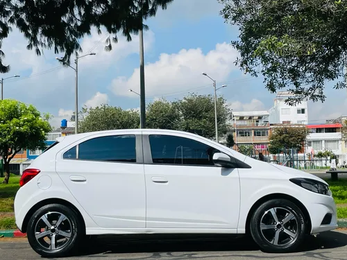 Chevrolet Onix 1.4 Ltz 5 p