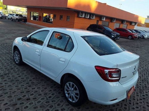 Imagem 6 de 9 de Renault Logan 1.6 16v Sce Flex Zen Manual
