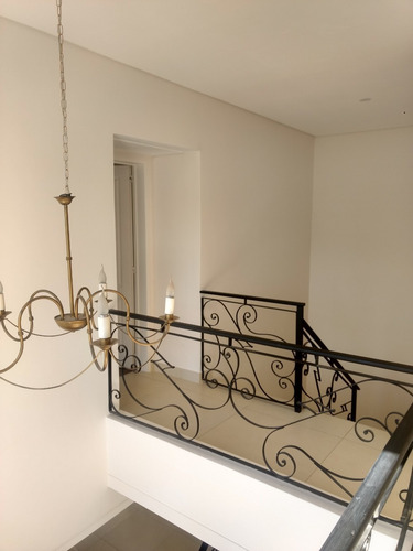 Casa A Estrenar Bº Cº Alvear De Benavidez