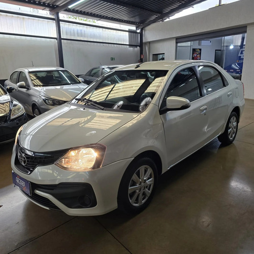 Toyota Etios 1.5 X PLUS SEDAN 16V FLEX 4P MANUAL