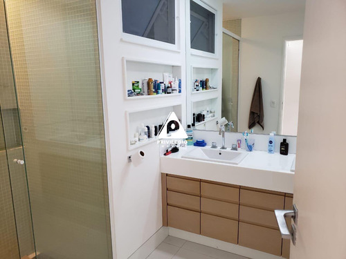 Apartamento À Venda, 3 Quartos, 1 Suíte, 1 Vaga, Ipanema - Rio De Janeiro/rj - 26322