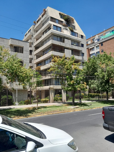Av. Holanda/elidoro Yáñez. Vende Único Dueño. ¡sin Comisión!
