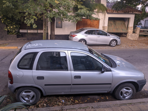 Chevrolet Corsa 1.6 Gl