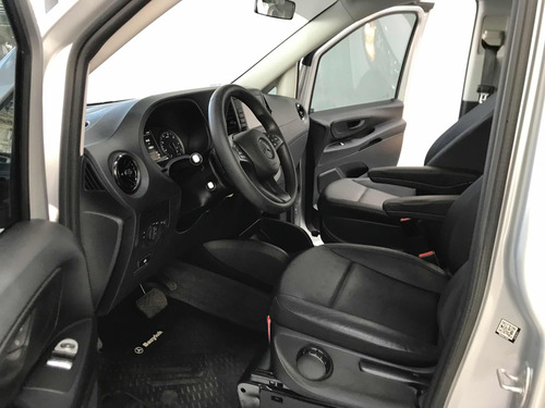Mercedes-Benz Vito 2.0 Tourer At 8 Pas